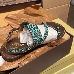 Patricia Nash Fidella Turquoise Sandals